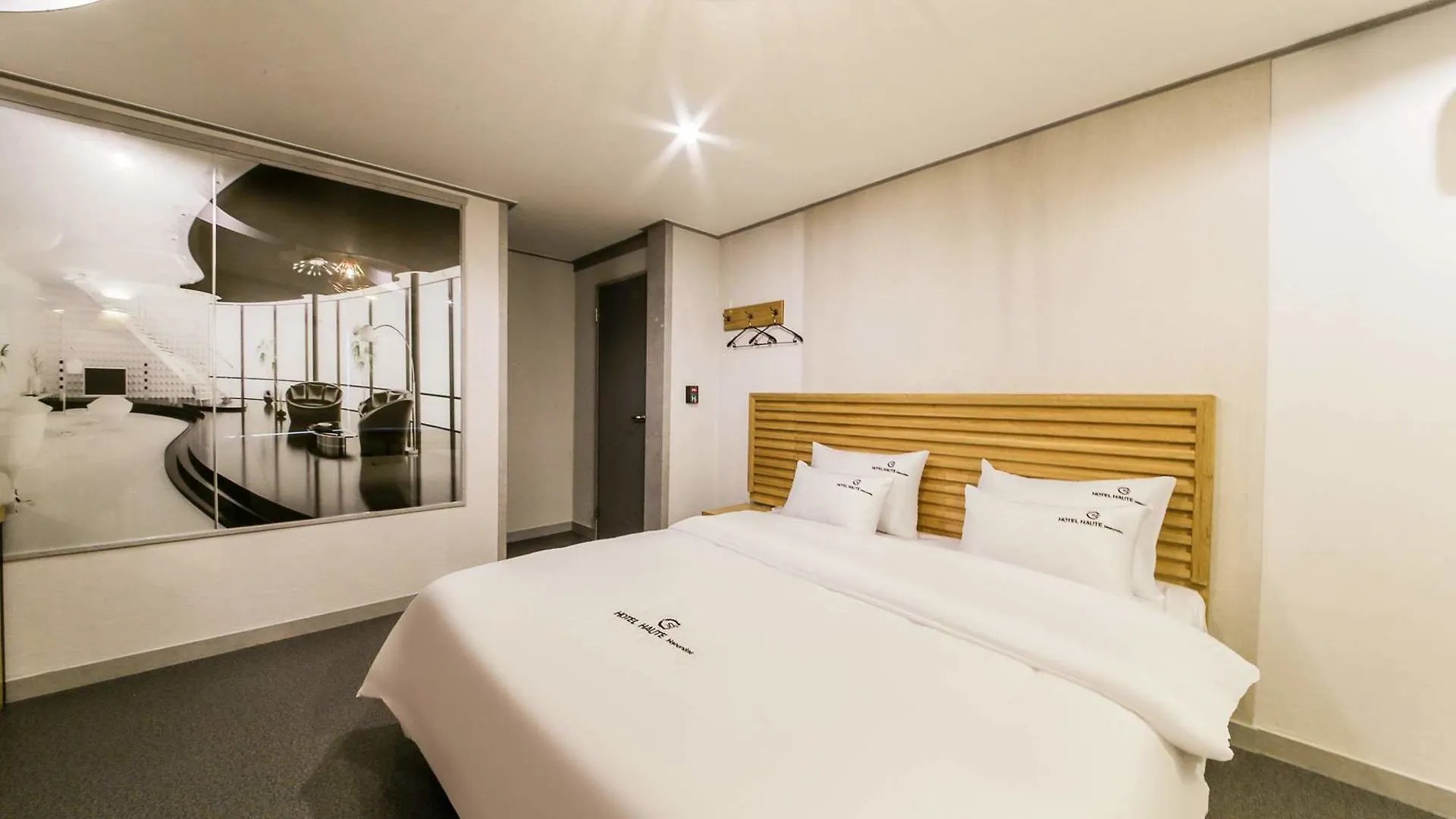 Haute Hotel 부산광역시 2*,  대한민국